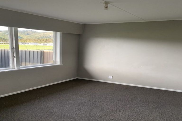 Photo of property in 28 Wetherby Grove, Wainuiomata, Lower Hutt, 5014