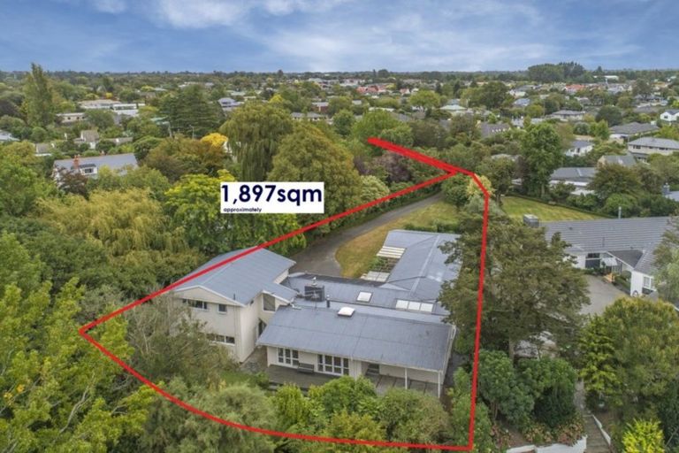 Photo of property in 208 Ilam Road, Ilam, Christchurch, 8041