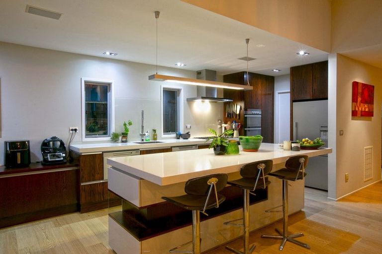 Photo of property in 15 Tiromoana Crescent, Bell Block, New Plymouth, 4312