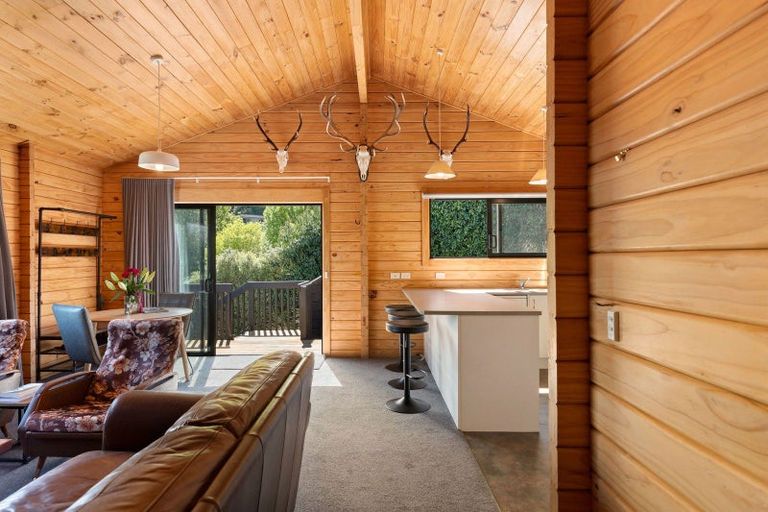 Photo of property in 3d Mcdonnell Road, Arrowtown, 9302