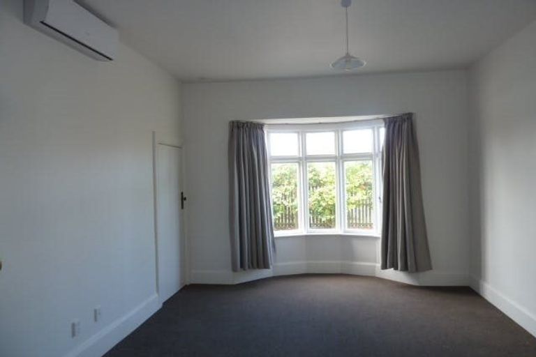 Photo of property in 231 Geraldine Street, Edgeware, Christchurch, 8013