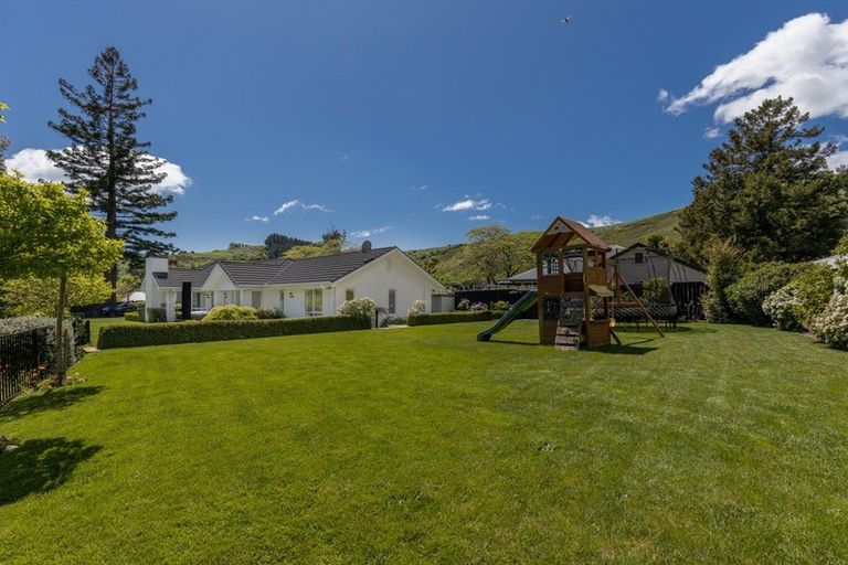 Photo of property in 48 Sunningdale Drive, Stoke, Nelson, 7011