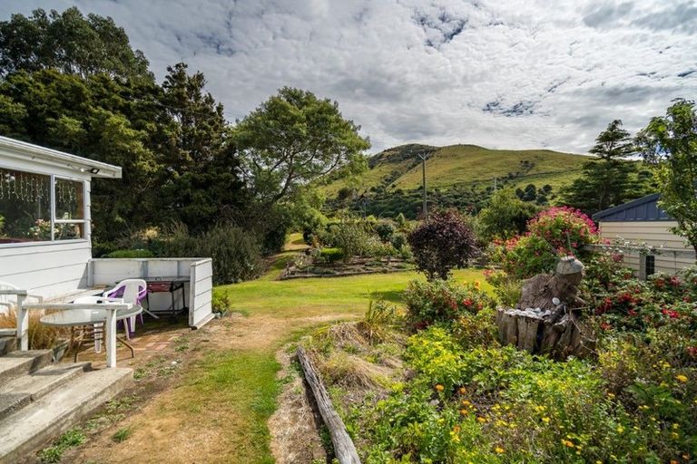 Photo of property in 9 Surat Bay Road, New Haven, Owaka, 9585