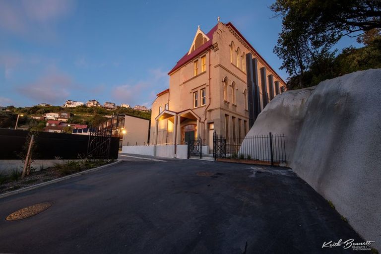 Photo of property in 4 Jean Caldwell Way, Island Bay, Wellington, 6023