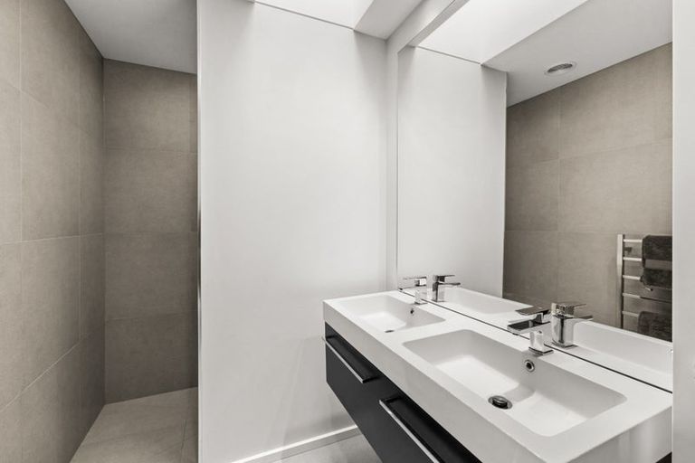 Photo of property in 3a Selwyn Road, Havelock North, 4130