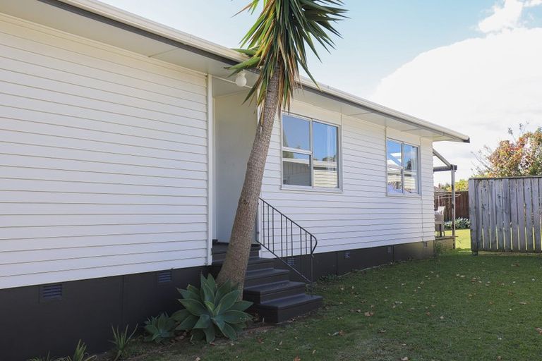 Photo of property in 57 Wordsworth Road, Manurewa, Auckland, 2102