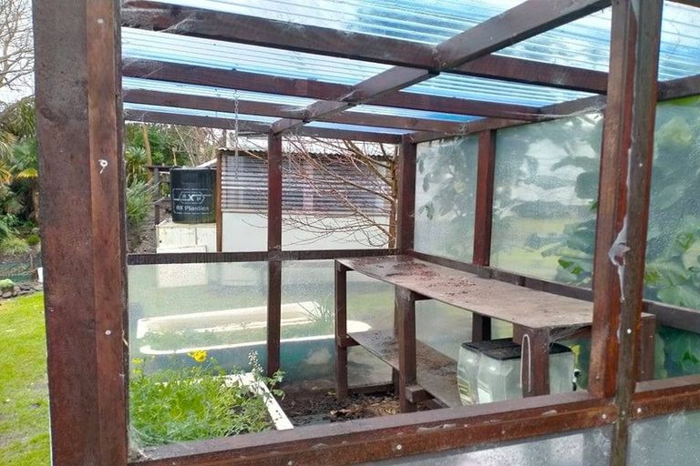 Photo of property in 76 Kekeua Road, Warea, New Plymouth, 4381