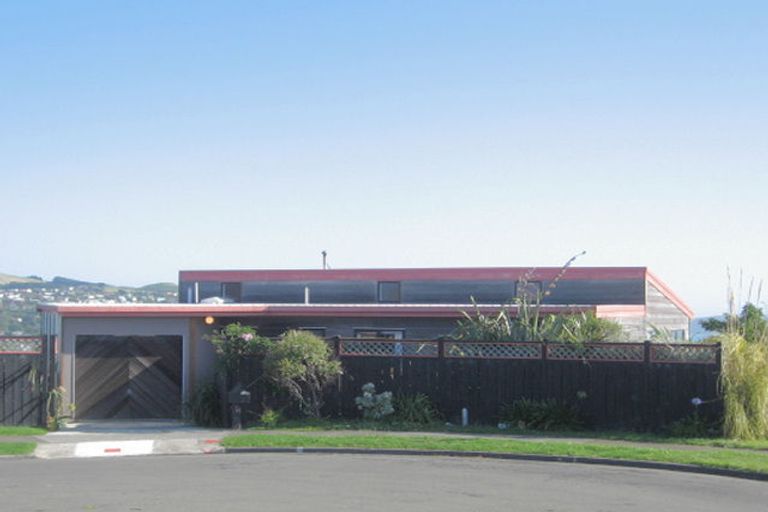 Photo of property in 31 Humphreys Grove, Titahi Bay, Porirua, 5022