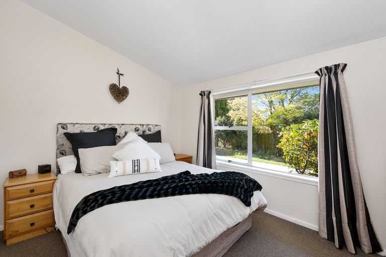 Photo of property in 83 Sabys Road, Halswell, Christchurch, 8025