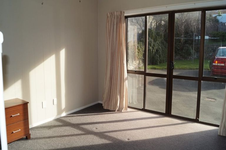 Photo of property in 17 Argyle Street, Mornington, Dunedin, 9011