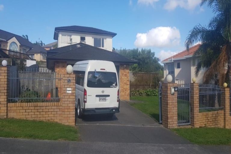 Photo of property in 56 Ransom Smyth Drive, Goodwood Heights, Auckland, 2105