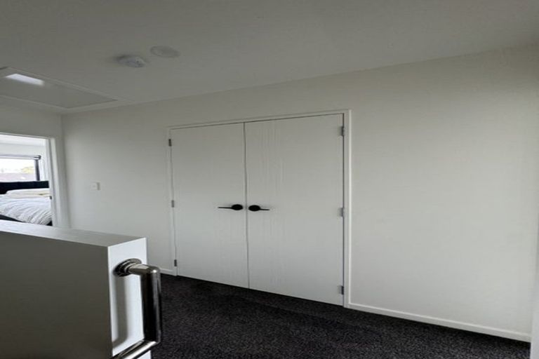 Photo of property in 10/5 Hikurangi Street, Te Atatu Peninsula, Auckland, 0610