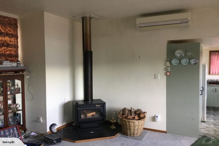 Photo of property in 48 Hawkhurst Road, Lyttelton, 8082