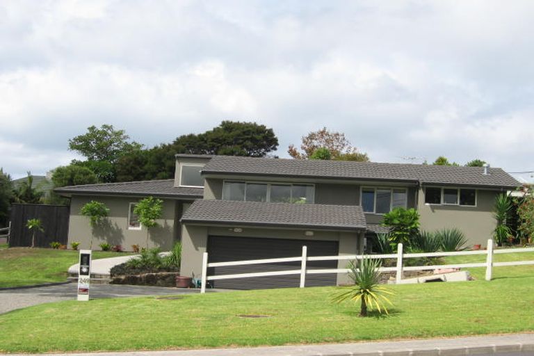 Photo of property in 249 Beach Road, Campbells Bay, Auckland, 0630