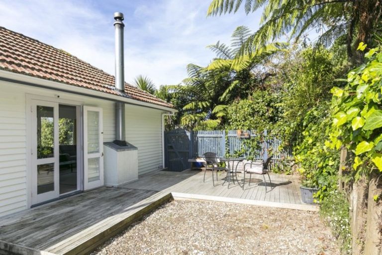 Photo of property in 8 Darwin Street, Karori, Wellington, 6012