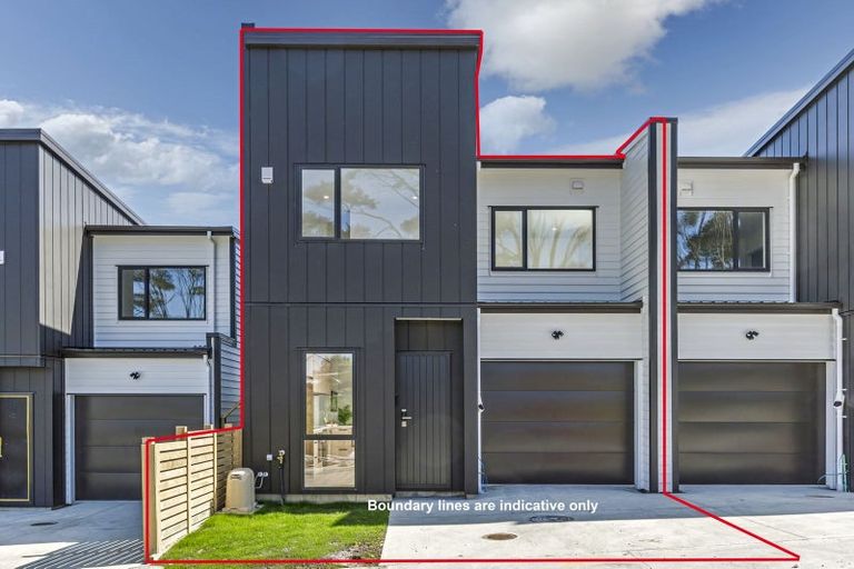 Photo of property in 28 Korokio Lane, Henderson, Auckland, 0612