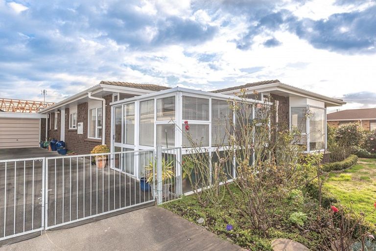 Photo of property in 14a Warwick Place, Springvale, Whanganui, 4501