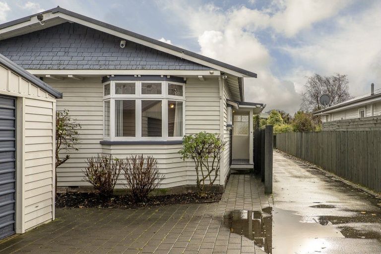 Photo of property in 139 Saint Martins Road, Saint Martins, Christchurch, 8022
