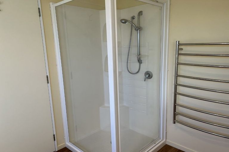 Photo of property in 40 Realm Drive, Paraparaumu, 5032