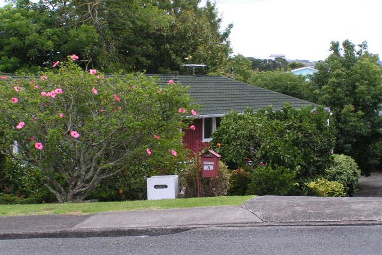 Photo of property in 3 Norman Road, Hauraki, Auckland, 0622