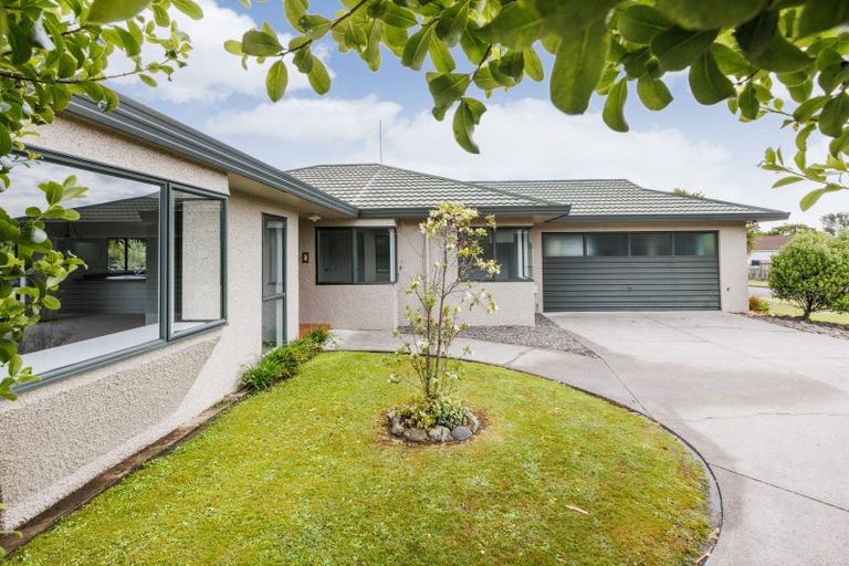 Photo of property in 25 Vista Drive, Feilding, 4702