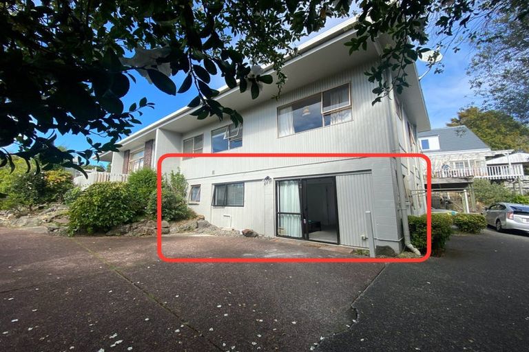 Photo of property in 1/17 Robin Lane, Browns Bay, Auckland, 0630