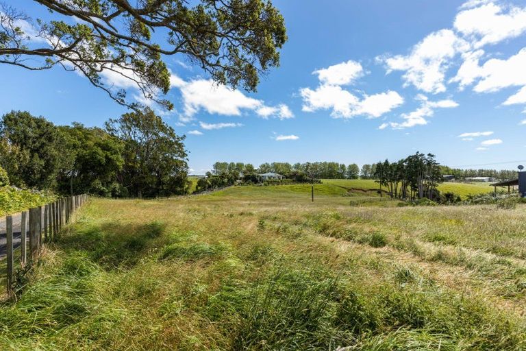 Photo of property in 202 Ngatimaru Road, Tikorangi, Waitara, 4383