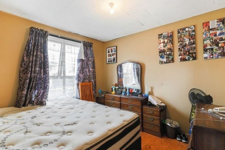 Photo of property in 11 Parker Crescent, Otara, Auckland, 2023