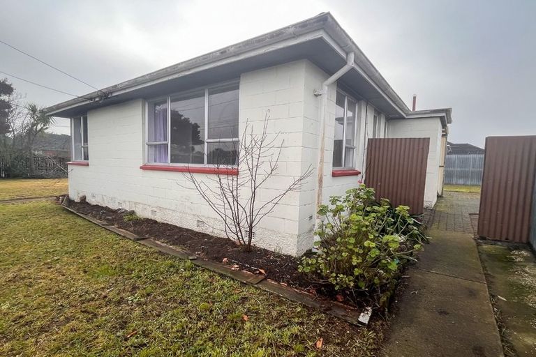 Photo of property in 1 Solent Place, Aranui, Christchurch, 8061