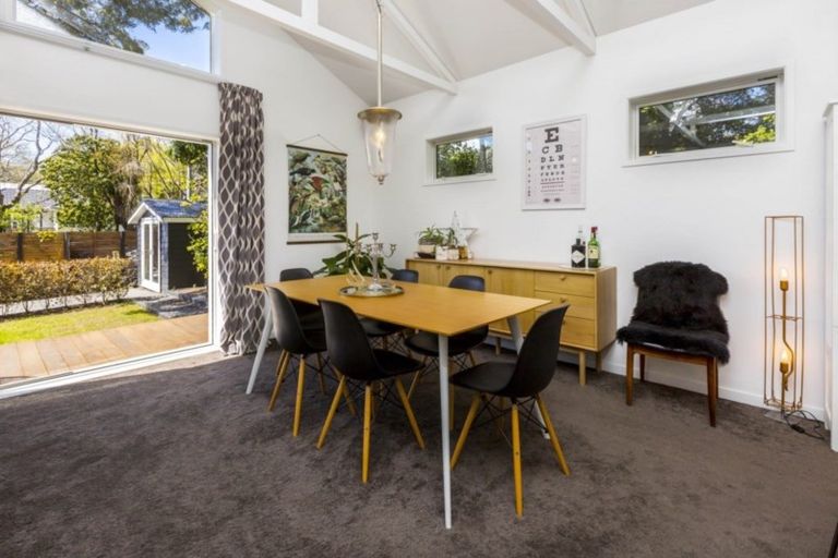 Photo of property in 54 Whitemans Road, Silverstream, Upper Hutt, 5019