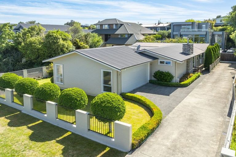 Photo of property in 12 Kurupae Road, Hilltop, Taupo, 3330