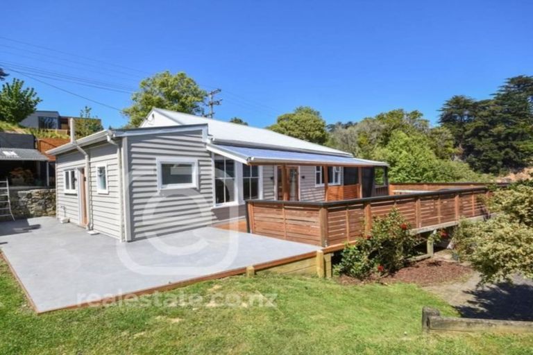 Photo of property in 50 Beaconsfield Road, Portobello, Dunedin, 9014