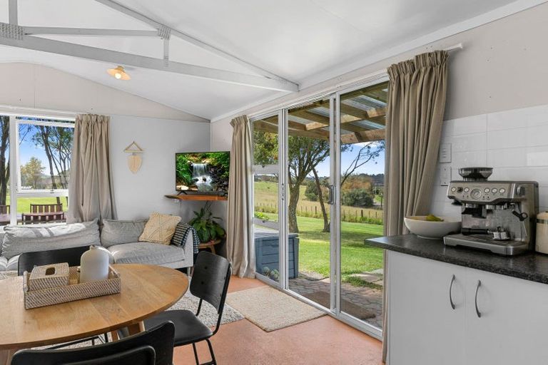 Photo of property in 53 Atkin Road, Mangawhai, Kaiwaka, 0573