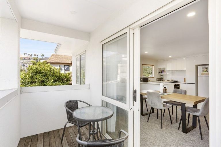 Photo of property in 30 Vireya Court, Goodwood Heights, Auckland, 2105