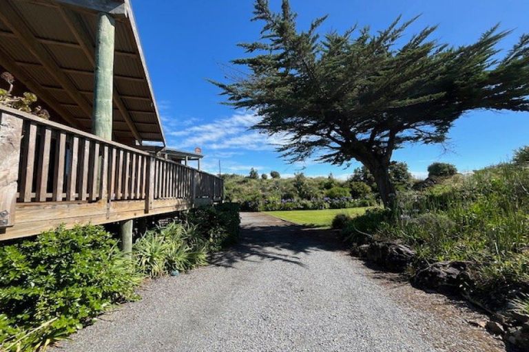 Photo of property in 7 Via Aroha, Waitarere Beach, Levin, 5510