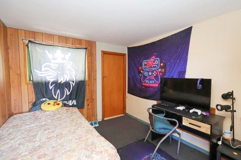 Photo of property in 10 Falcon Street, Newfield, Invercargill, 9812