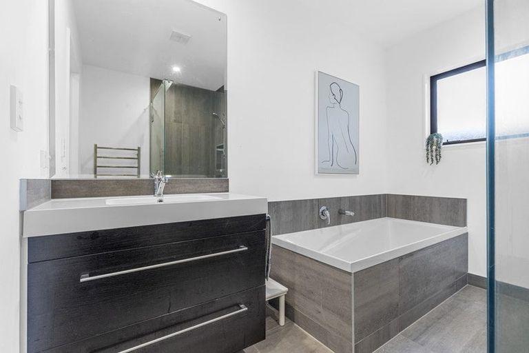 Photo of property in 25 Oak Crescent, Ashhurst, 4810