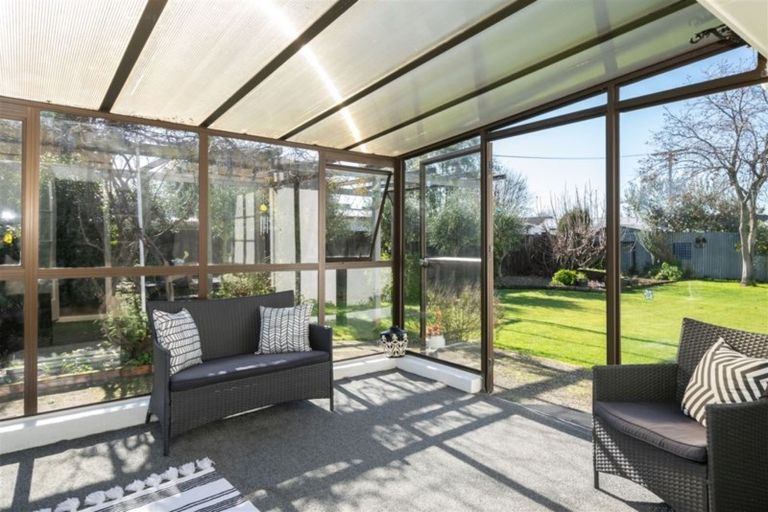 Photo of property in 11 Holdaway Street, Riversdale, Blenheim, 7201