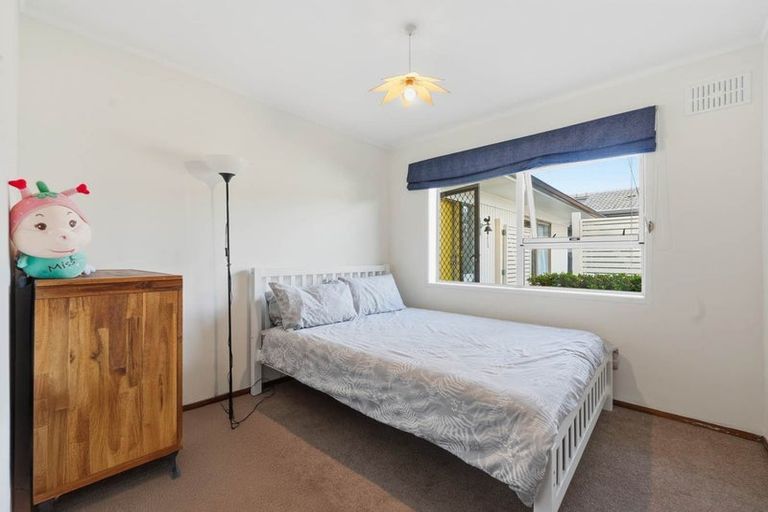 Photo of property in 6 Fratley Avenue, Farm Cove, Auckland, 2012