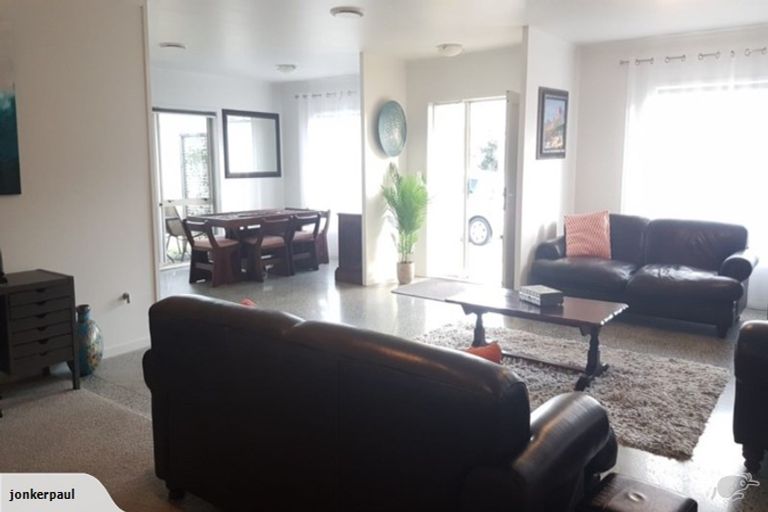 Photo of property in Diamond Sands, 6/644 Grenada Street, Papamoa Beach, Papamoa, 3118