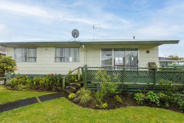 Photo of property in 16 Blomfield Street, Nawton, Hamilton, 3200