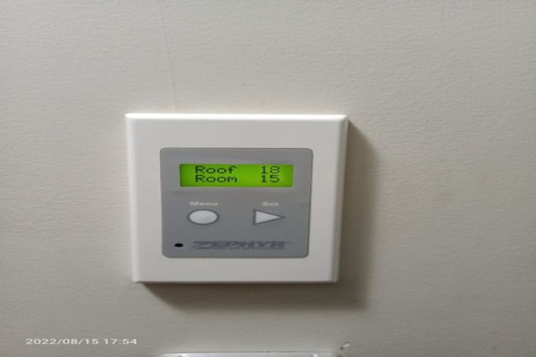 Photo of property in 25 Whitford Place, Rototuna North, Hamilton, 3210