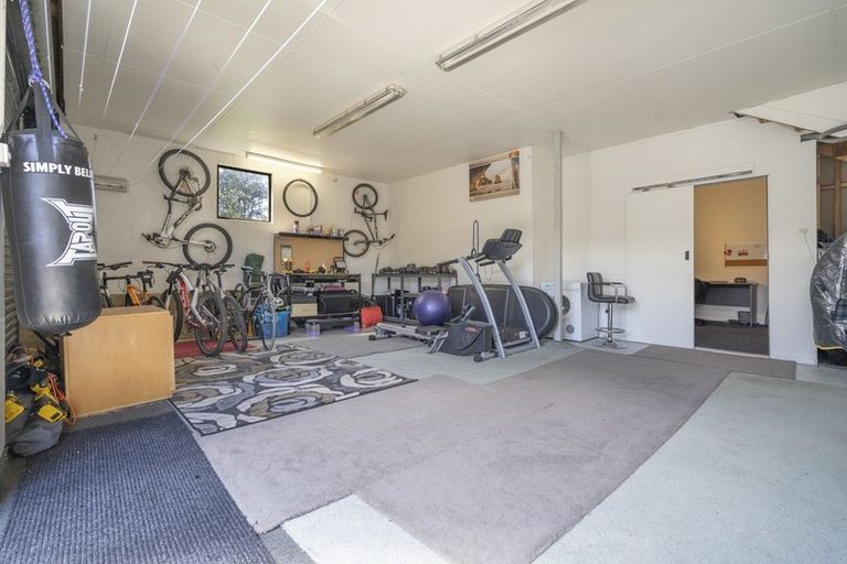 Photo of property in 23 Elm Crescent, Gladstone, Invercargill, 9810