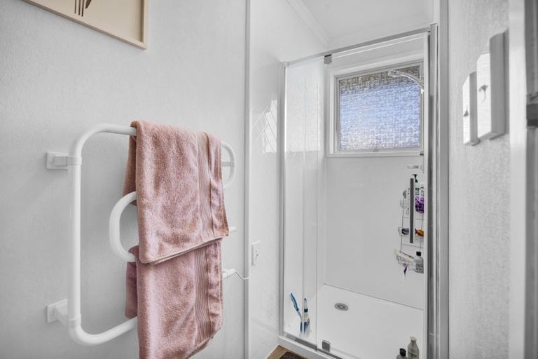 Photo of property in 24 Cassandra Street, Stratford, 4332