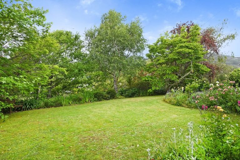 Photo of property in 10 Prouse Grove, Silverstream, Upper Hutt, 5019