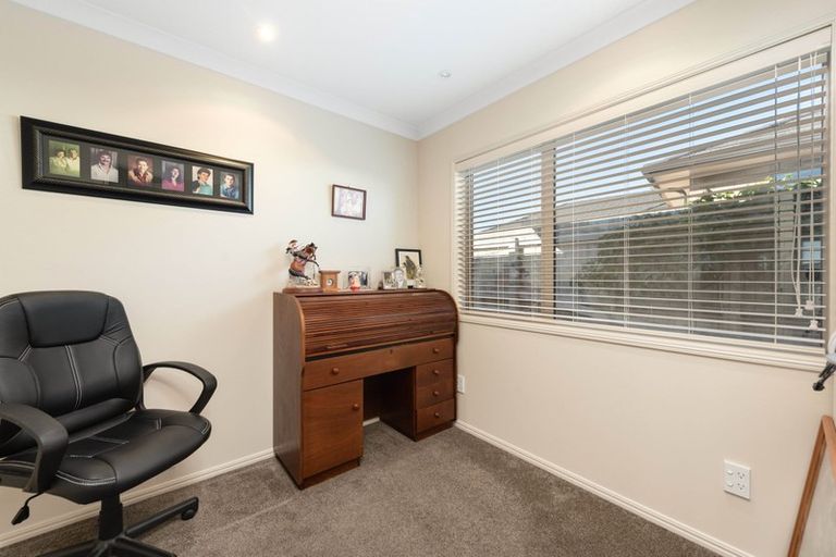 Photo of property in 8 Utopia Park Heights, Welcome Bay, Tauranga, 3112