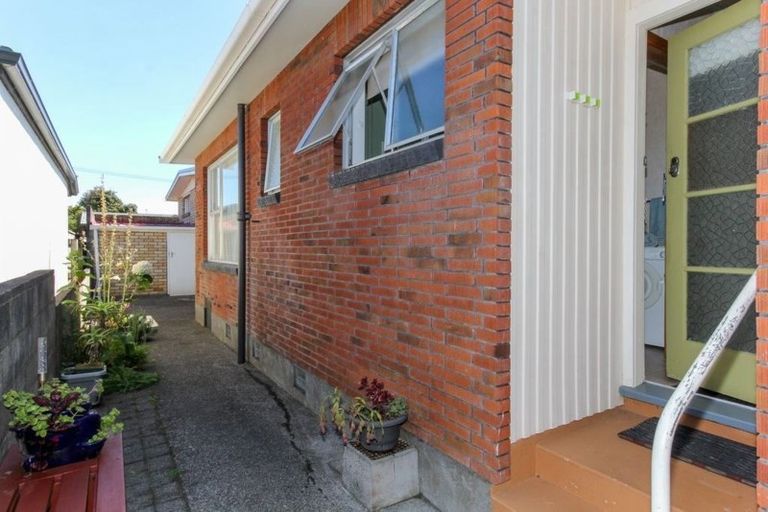 Photo of property in 2 Normanby Street, Fitzroy, New Plymouth, 4312