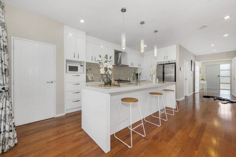 Photo of property in 35 Clady Drive, Flat Bush, Auckland, 2019