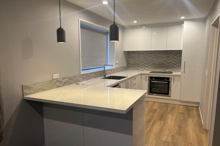 Photo of property in 4/23 Tower Street, Hornby, Christchurch, 8042