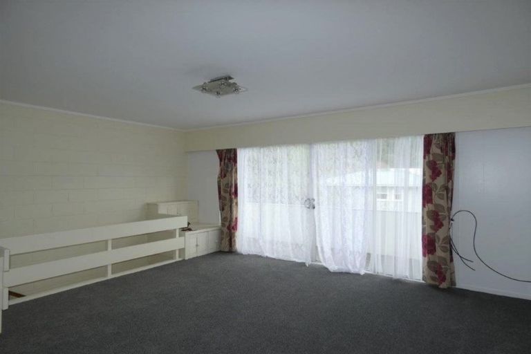 Photo of property in 83a South Karori Road, Karori, Wellington, 6012
